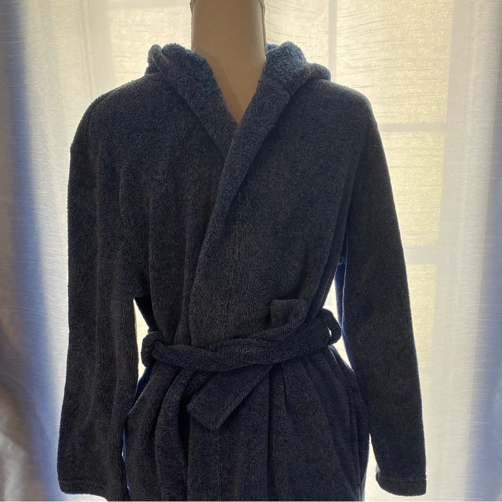 Arizona Jean Company Kids Hooded Robe in Dark Gray
